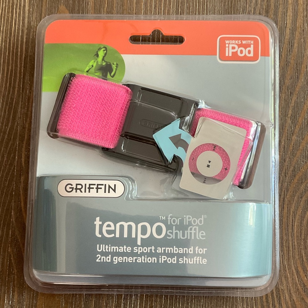 Brand new Griffin Tempo for Ipad 2nd Generation Apple Shuffle Ultimate Armband